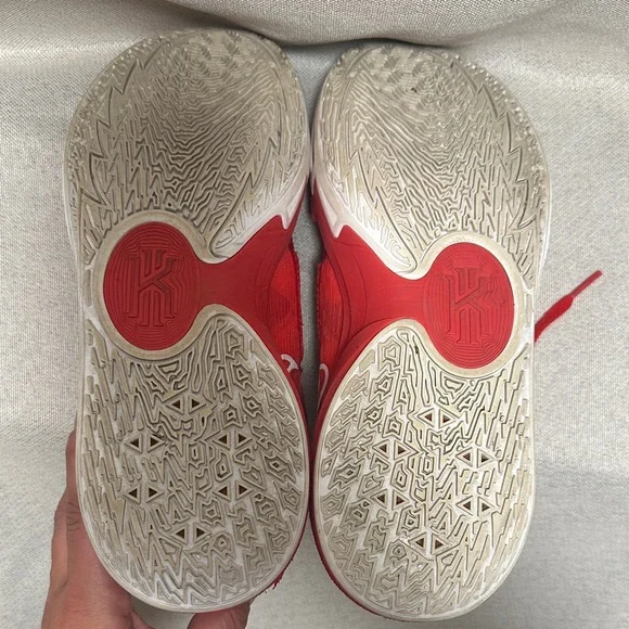 Nike Kyrie Red and White Sneakers - Picture 6 of 8